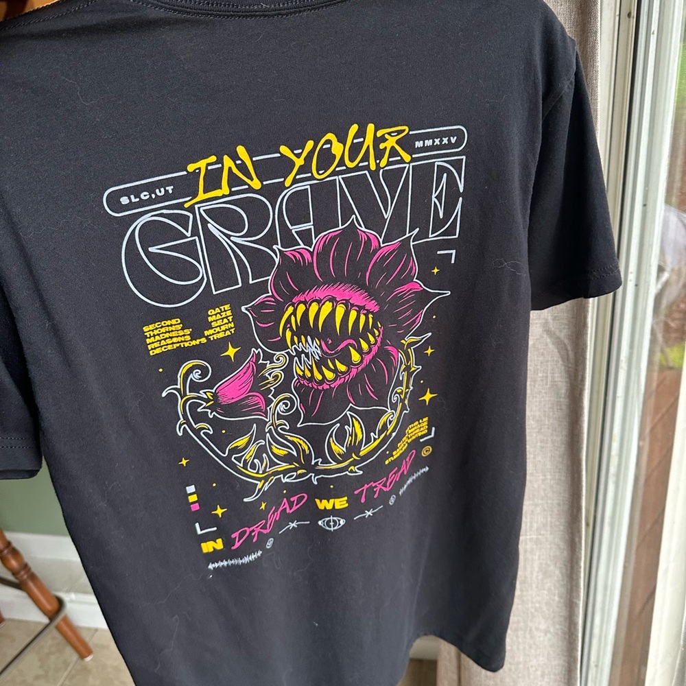 Band tee - In Your Grave